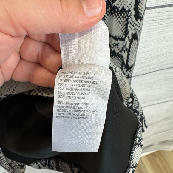 Susan Graver Plus Size Snake Print Liquid Knit Stretch Blazer Jacket Size 3X - Picture 8 of 10